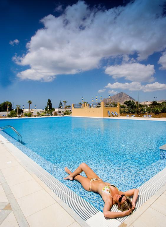 Hotel Torre Xiare Valderice Exterior foto